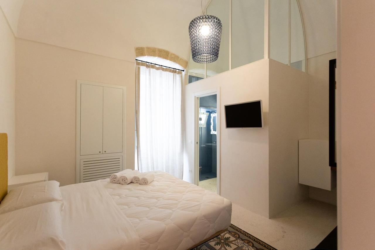 Viasarnelli72 Hotel Polignano a Mare Bagian luar foto