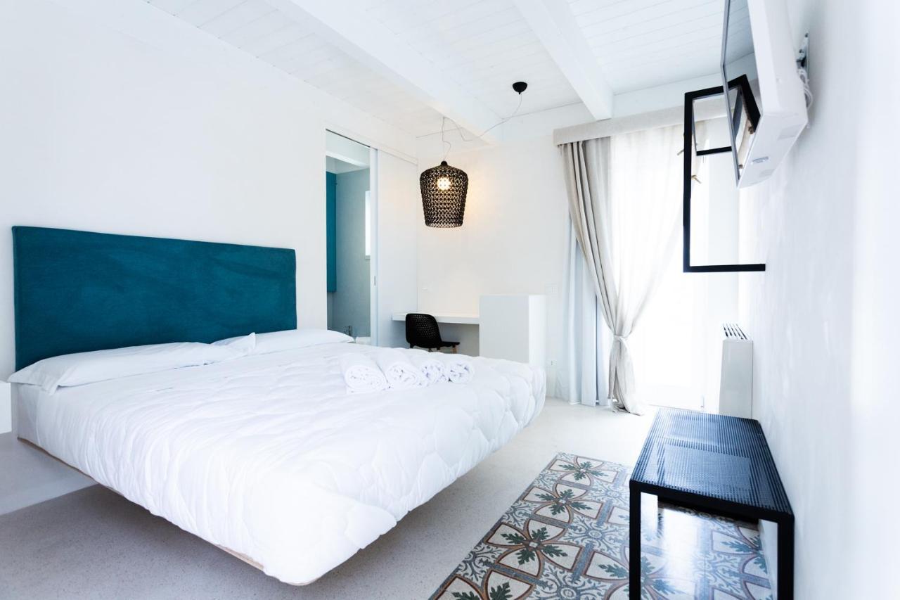 Viasarnelli72 Hotel Polignano a Mare Bagian luar foto