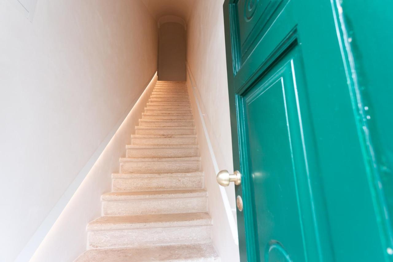 Viasarnelli72 Hotel Polignano a Mare Bagian luar foto