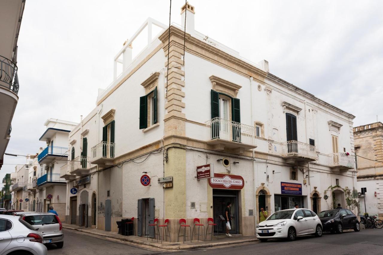 Viasarnelli72 Hotel Polignano a Mare Bagian luar foto